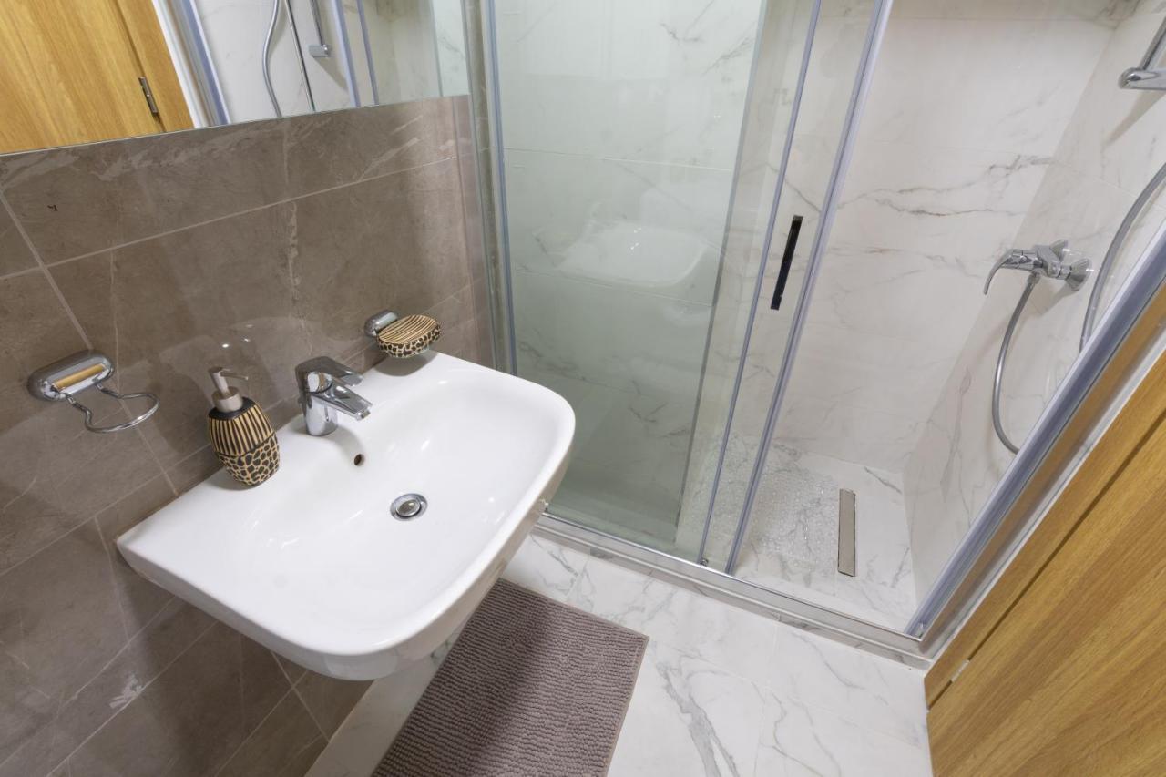 Modern ǀ 1 Bedroom ǀ WIFI Skopje Eksteriør billede