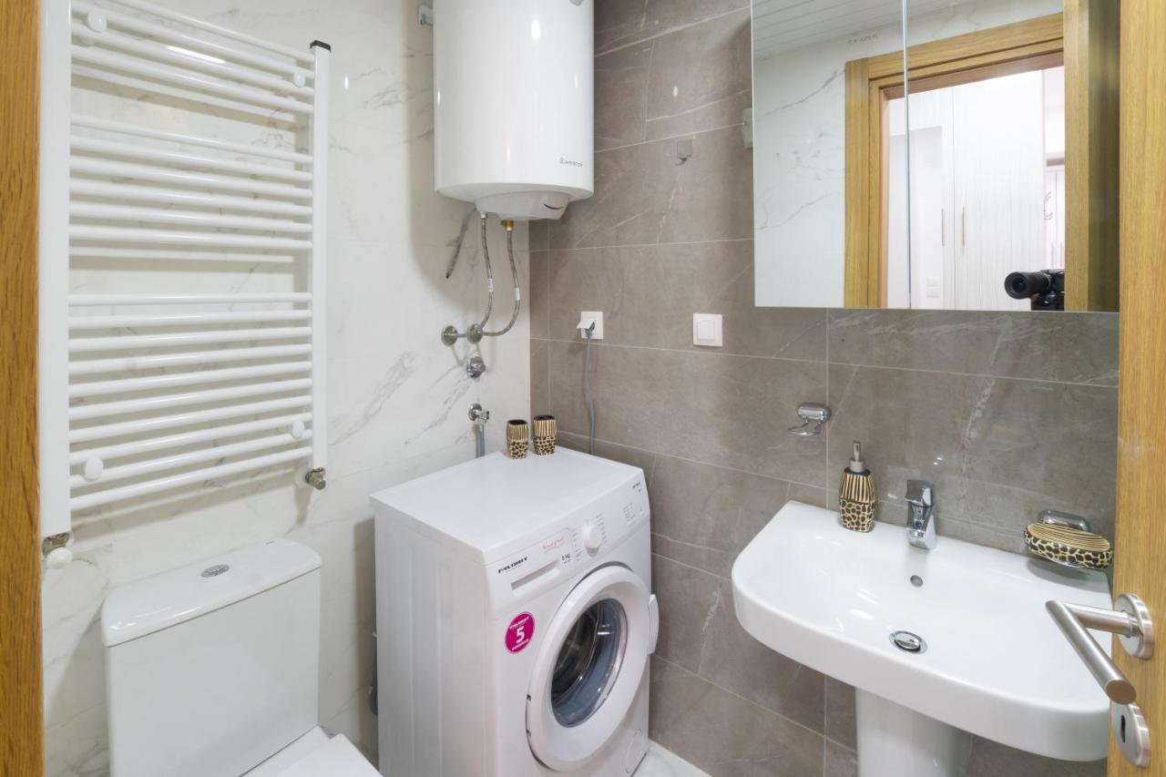 Modern ǀ 1 Bedroom ǀ WIFI Skopje Eksteriør billede